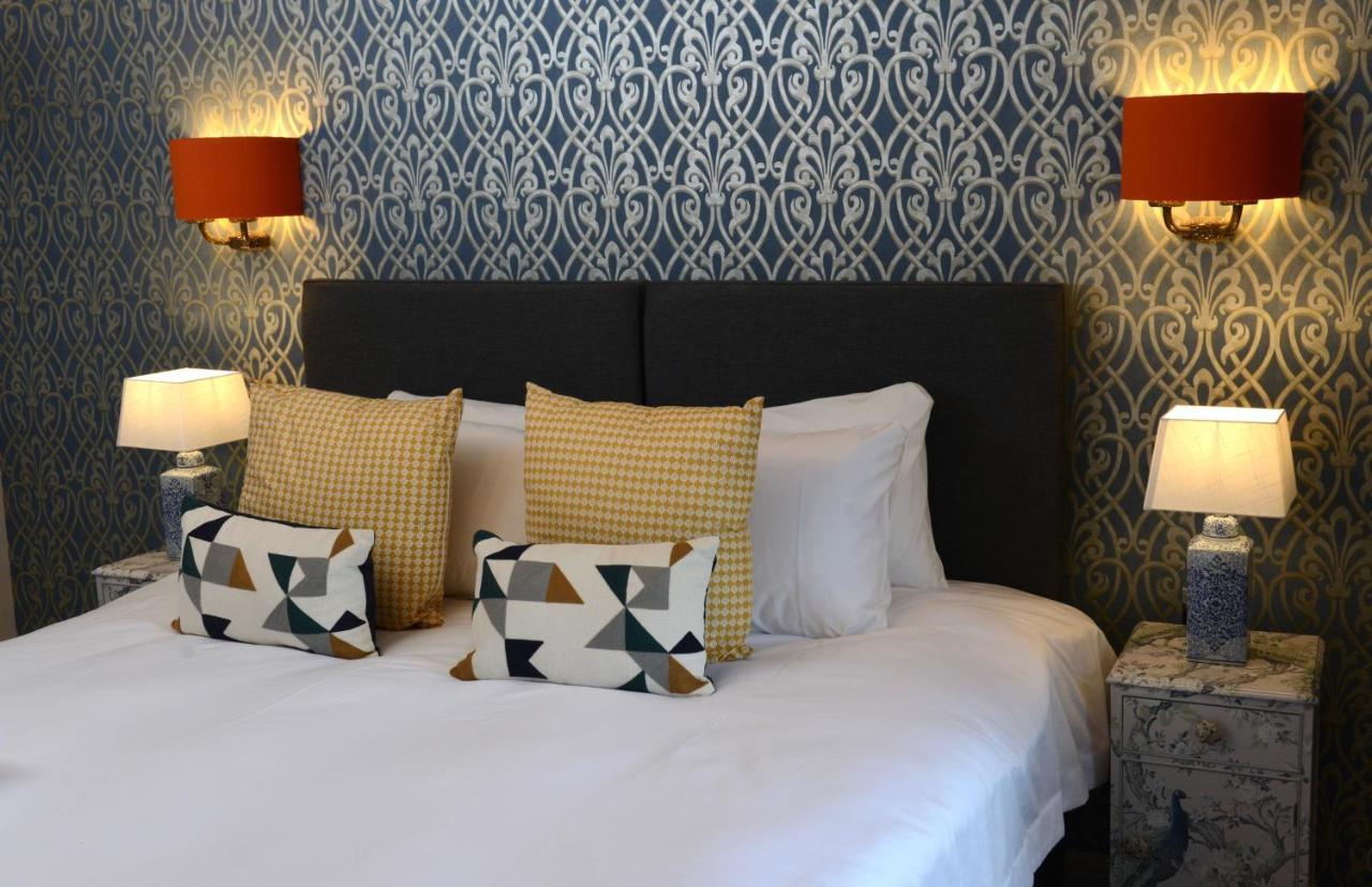 The Kings Head Inn ビリングスハースト エクステリア 写真